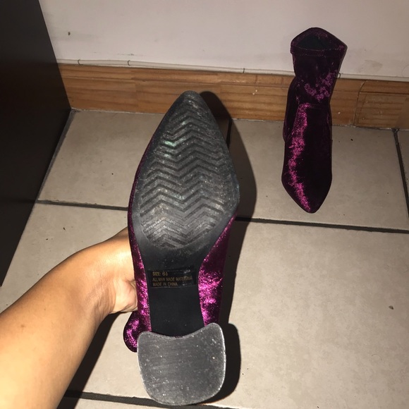 Boots - Picture 2 of 4